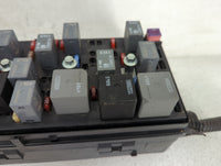2009-2012 Chevrolet Malibu Fusebox Fuse Box Panel Relay Module Fits Fits 2009 2010 2011 2012 OEM Used Auto Parts - Oemusedau