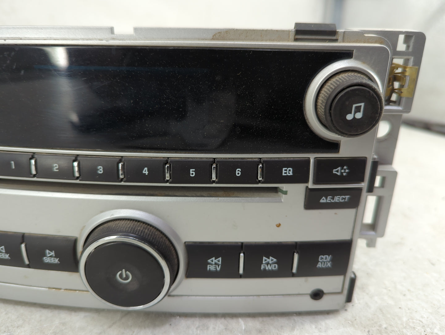 2009-2012 Chevrolet Malibu Radio AM FM Cd Player Receiver Replacement P/N:28152105 25833636 Fits Fits 2009 2010 2011 2012 OE