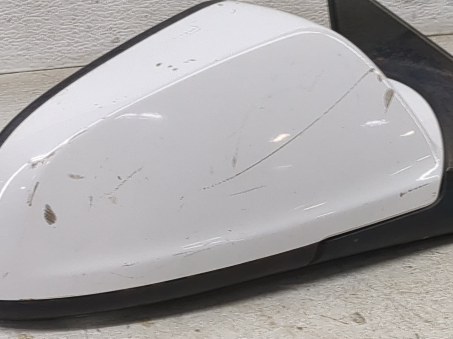 2010 Chevrolet Malibu Passenger Side View Mirror - Right Door Mirror OEM Used - Oemusedautoparts1.com