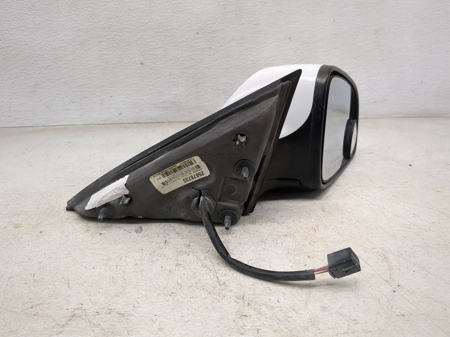 2010 Chevrolet Malibu Passenger Side View Mirror - Right Door Mirror OEM Used - Oemusedautoparts1.com