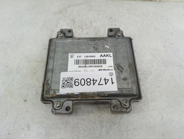 2007-2012 Chevrolet Malibu PCM Engine Control Computer ECU ECM PCU OEM P/N:12635902 12612397 Fits OEM Used Auto Parts - Oemu