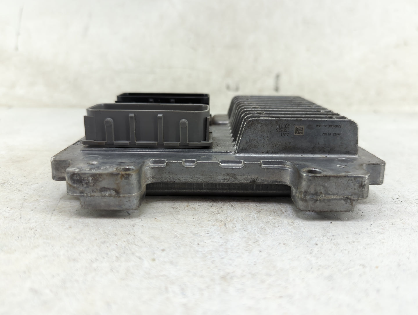 2007-2012 Chevrolet Malibu PCM Engine Control Computer ECU ECM PCU OEM P/N:12635902 12612397 Fits OEM Used Auto Parts - Oemu