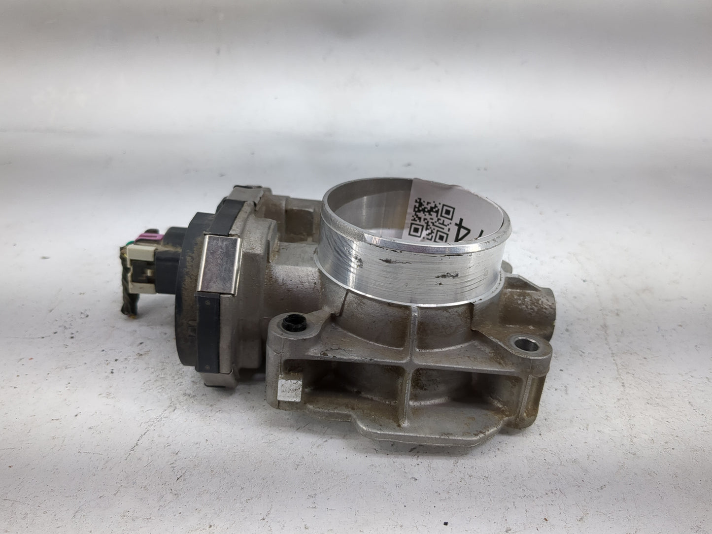 2008-2012 Chevrolet Malibu Throttle Body P/N:0880AA186AA3686C Fits Fits 2007 2008 2009 2010 2011 2012 OEM Used Auto Parts - 