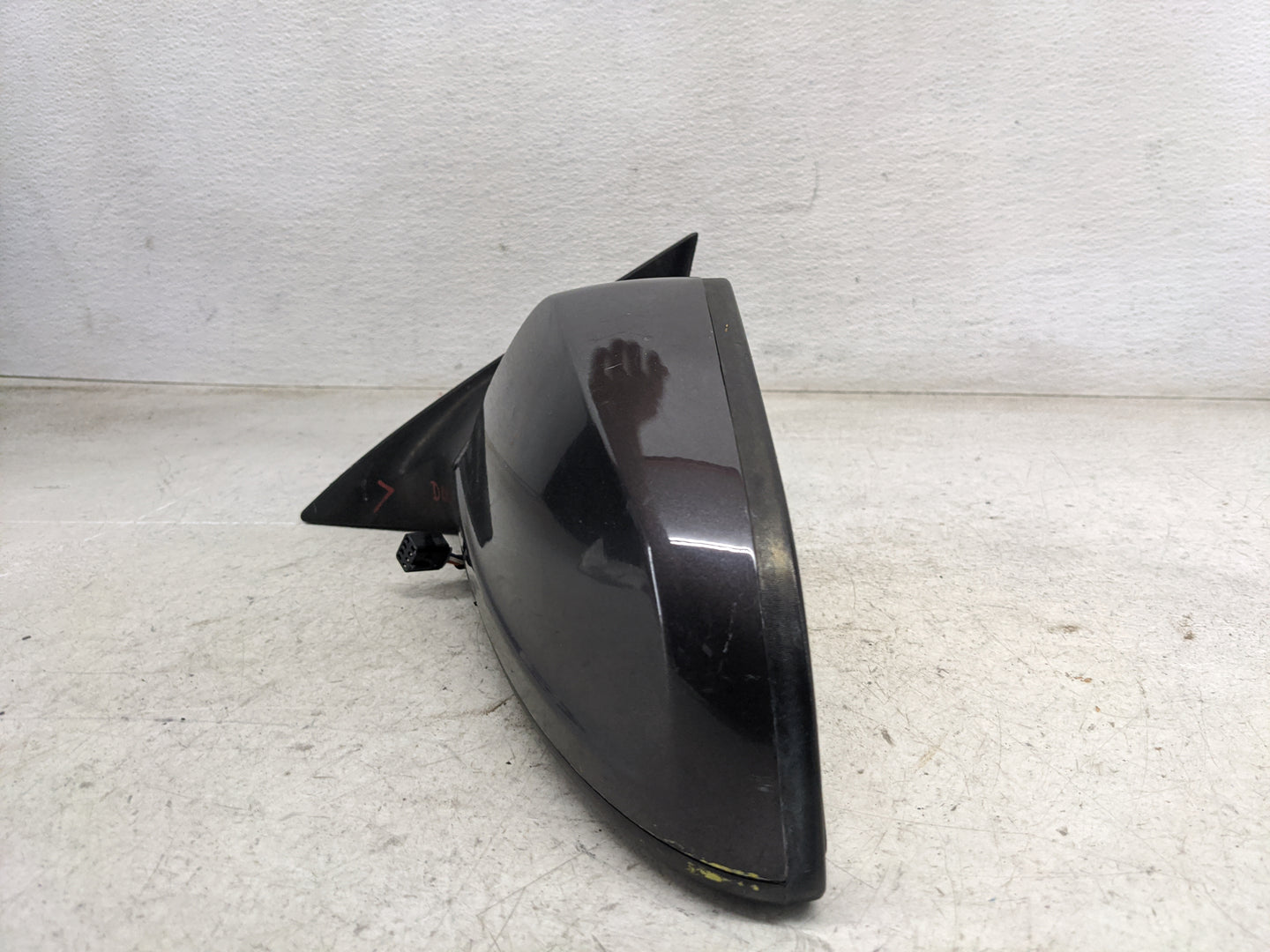 2010 Chevrolet Malibu Driver Side View Mirror - Left Door Mirror OEM Used - Oemusedautoparts1.com