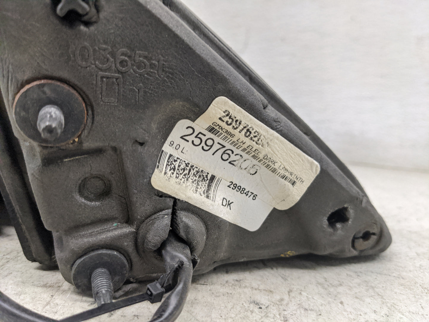2010 Chevrolet Malibu Driver Side View Mirror - Left Door Mirror OEM Used - Oemusedautoparts1.com