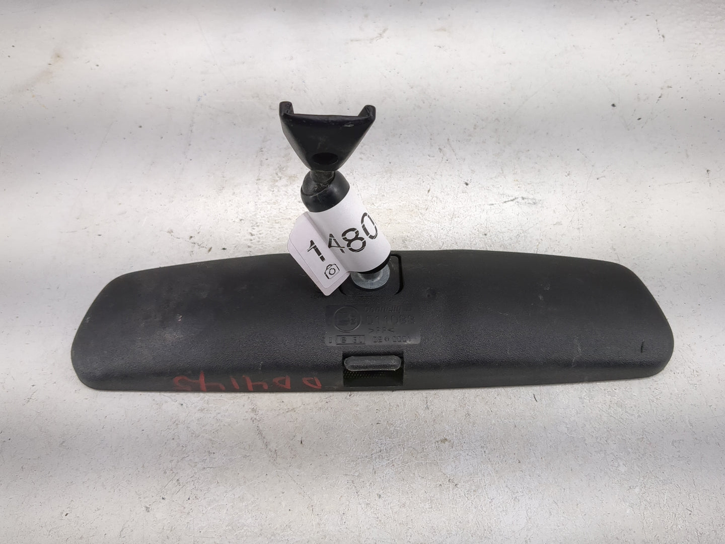 2010 Chevrolet Malibu Interior Rear View Mirror Replacement OEM P/N:E8 011083 Fits OEM Used Auto Parts - Oemusedautoparts1.c