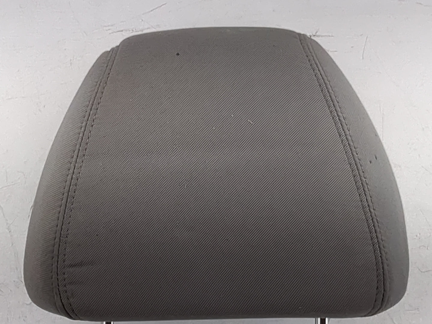 2010 Chevrolet Malibu Headrest Head Rest Front Driver Seat Gray - Oemusedautoparts1.com