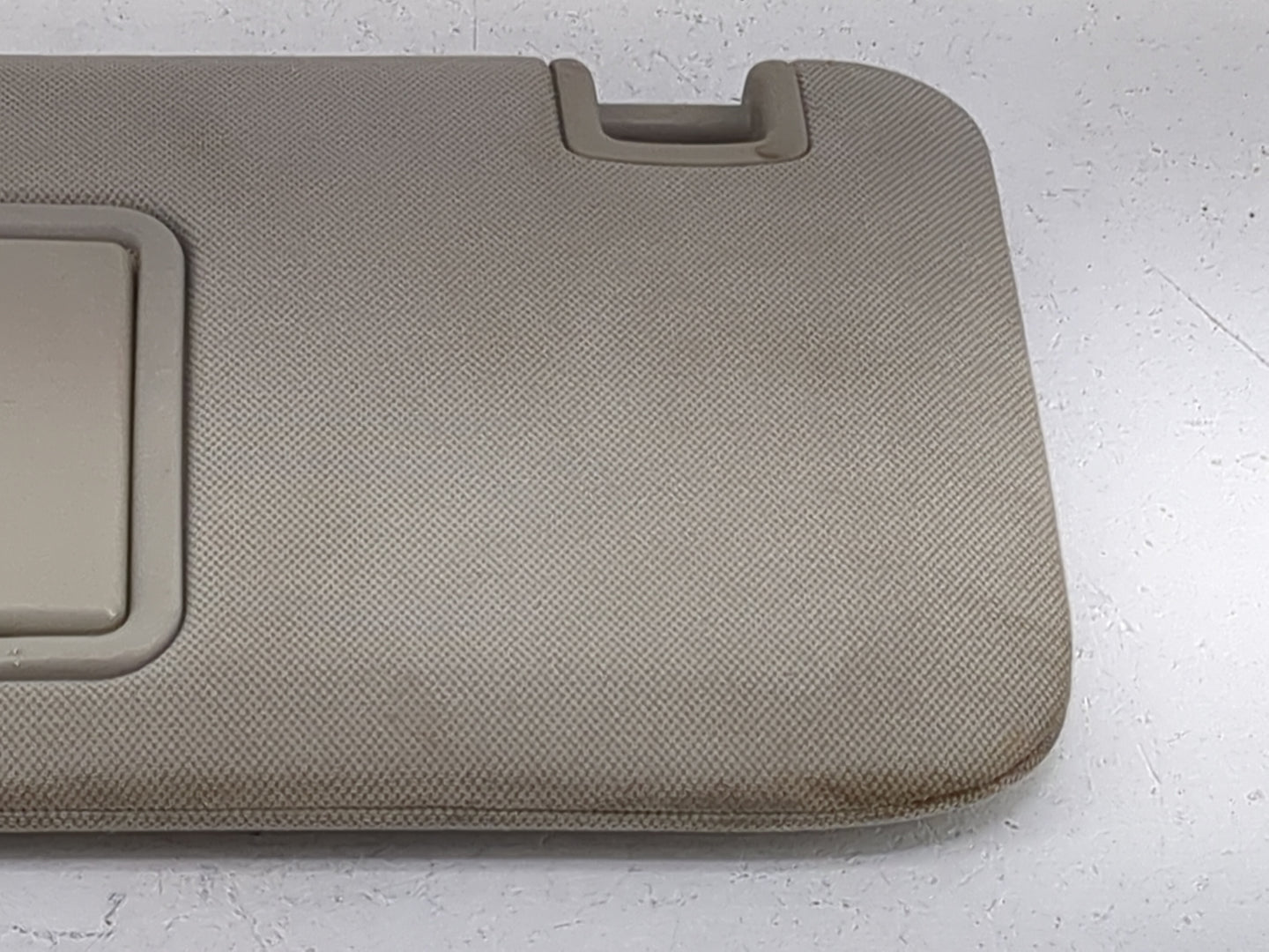 2010 Chevrolet Malibu Sun Visor Shade Replacement Driver Left Mirror Fits OEM Used Auto Parts - Oemusedautoparts1.com