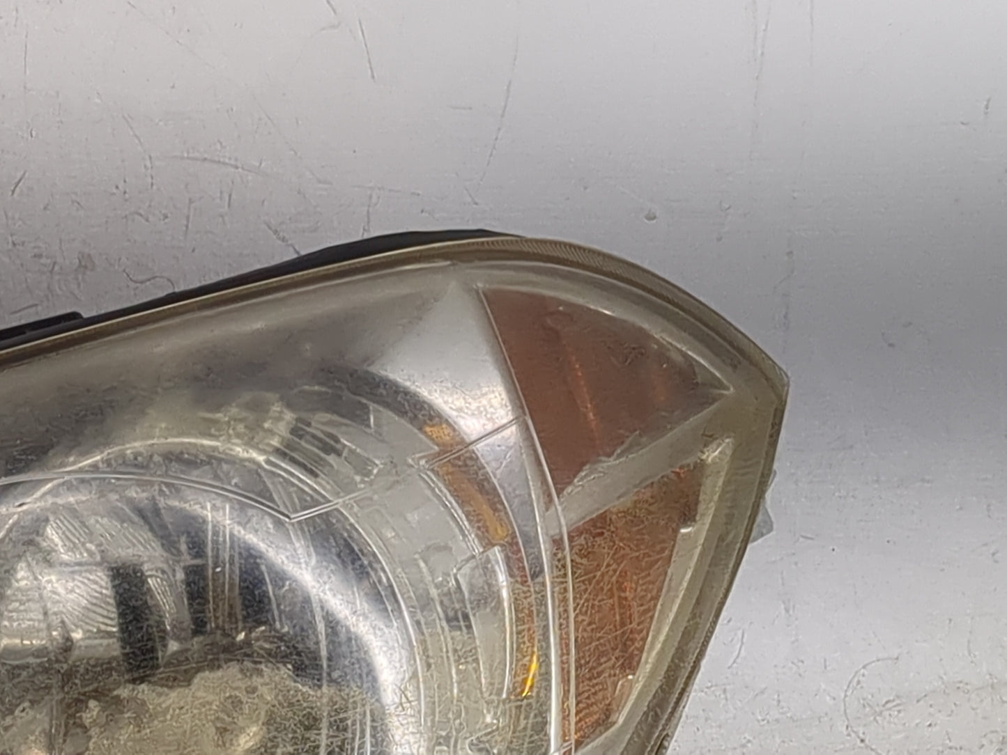 2010 Chevrolet Malibu Driver Left Oem Head Light Headlight Lamp - Oemusedautoparts1.com