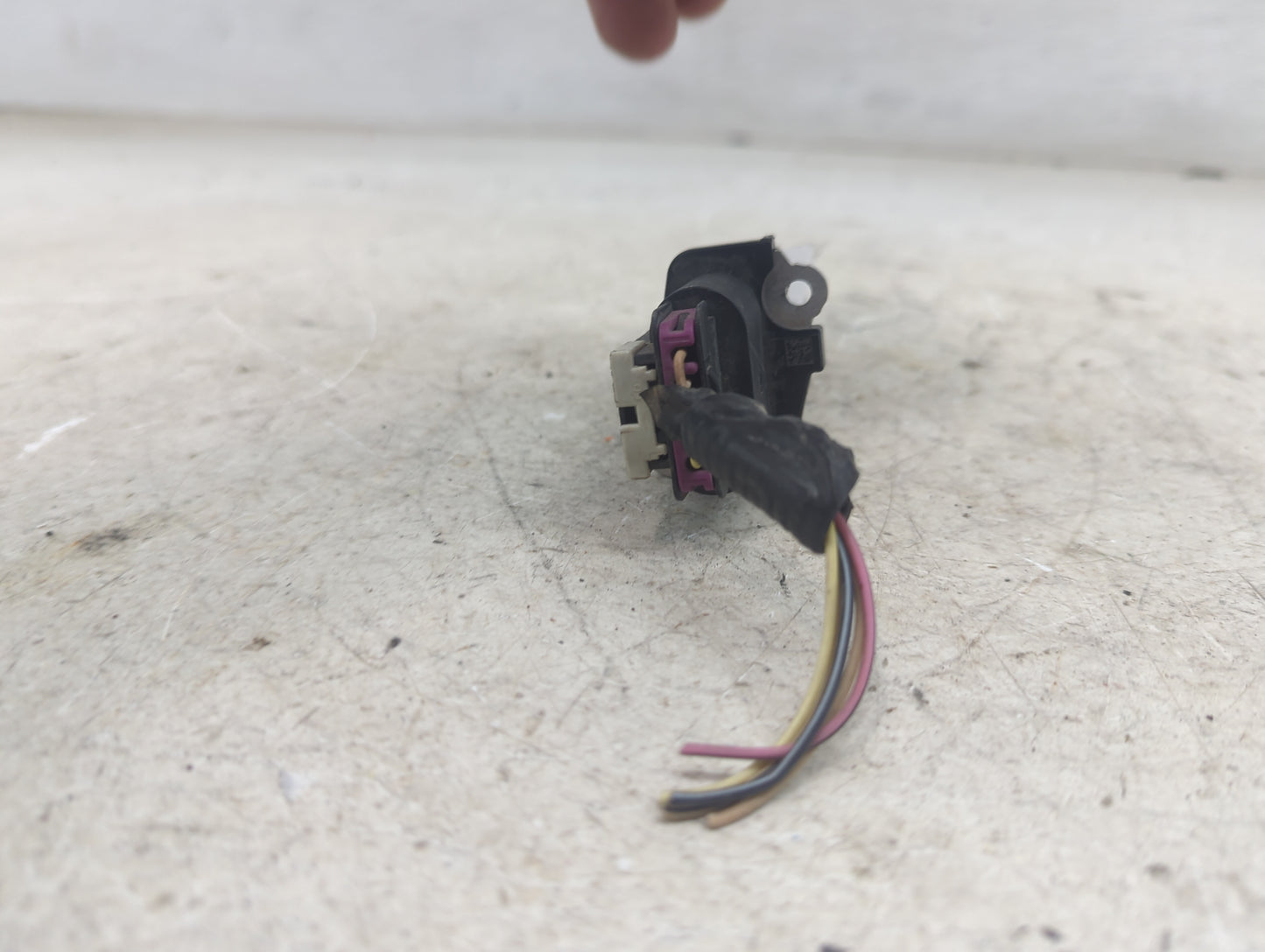 2008-2014 Chevrolet Malibu Mass Air Flow Meter Maf 1481405 - Oemusedautoparts1.com