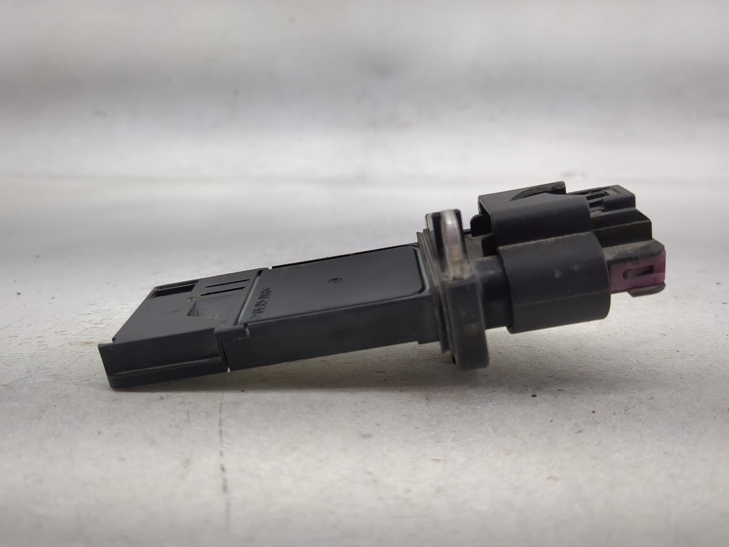2008-2014 Chevrolet Malibu Mass Air Flow Meter Maf 1486725 - Oemusedautoparts1.com