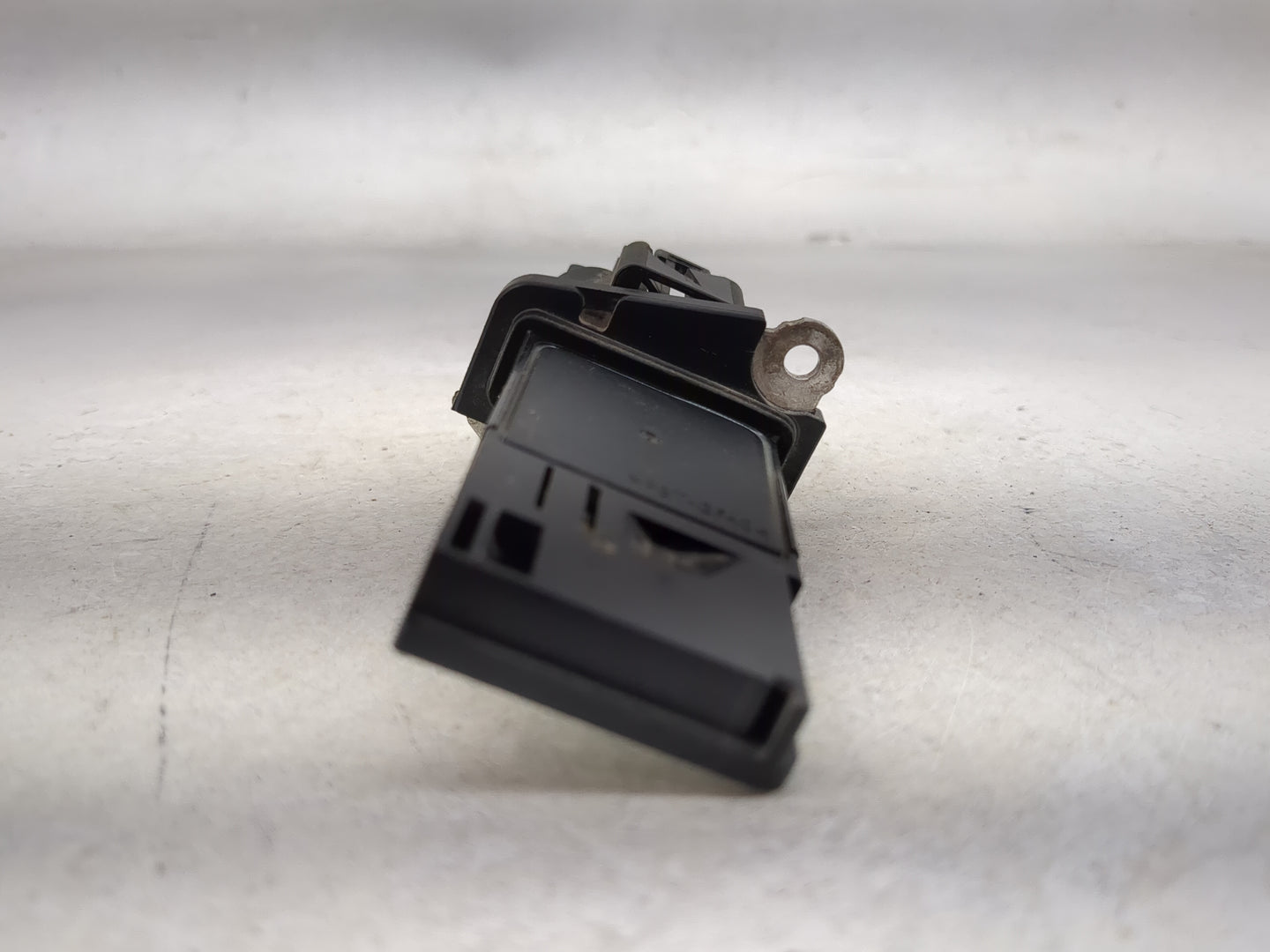 2008-2014 Chevrolet Malibu Mass Air Flow Meter Maf 1486725 - Oemusedautoparts1.com