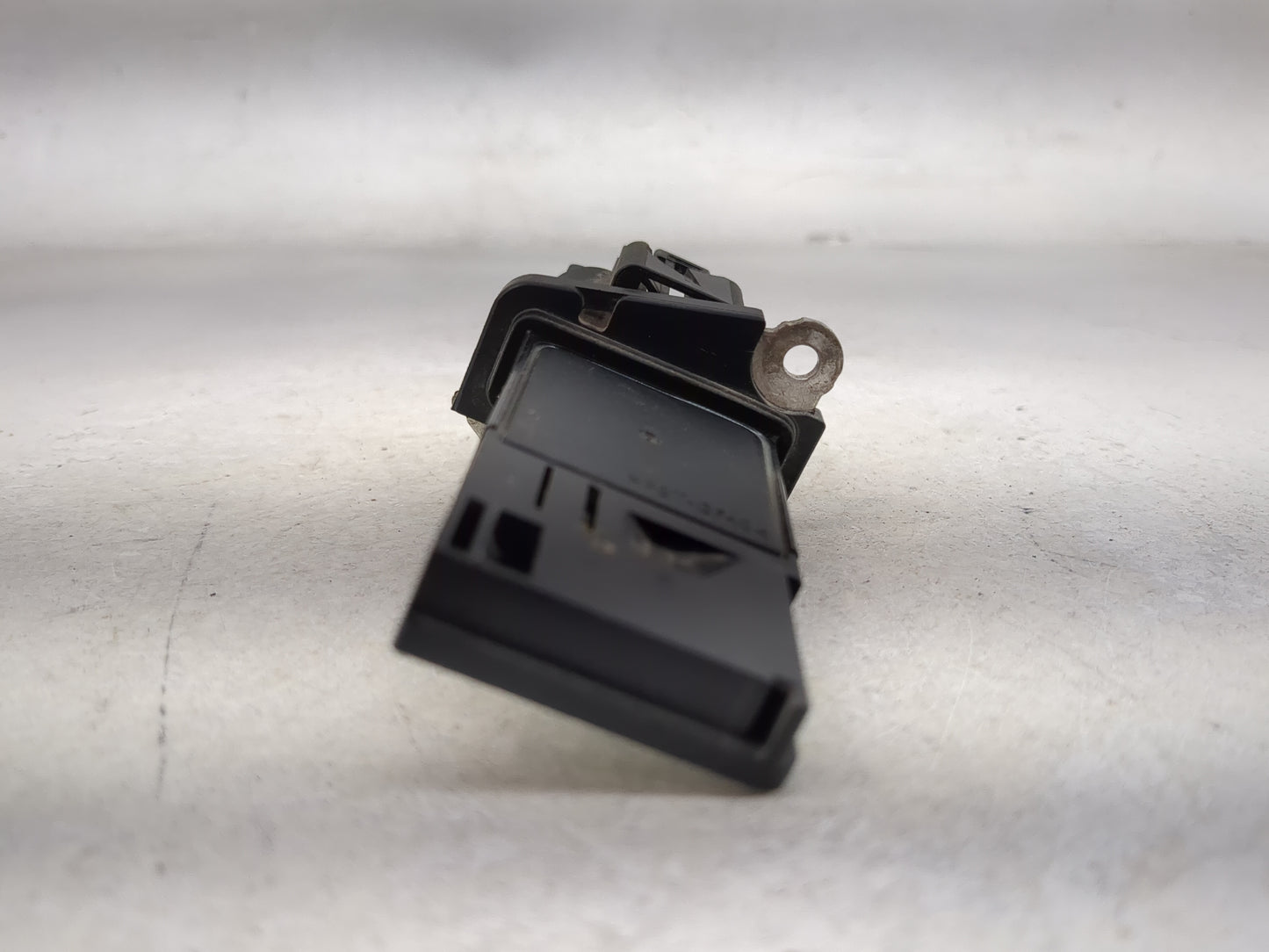 2008-2014 Chevrolet Malibu Mass Air Flow Meter Maf 1486725 - Oemusedautoparts1.com