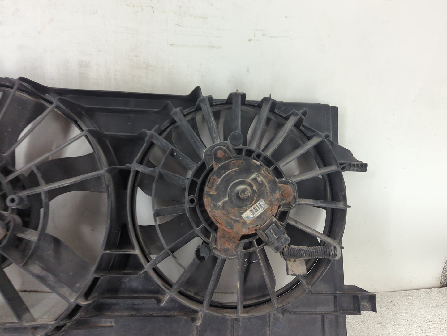 2004-2012 Chevrolet Malibu Electric Radiator Cooling Fan Motor Assembly Fits Fits 2004 2005 2006 2007 2008 2009 2010 2011 20