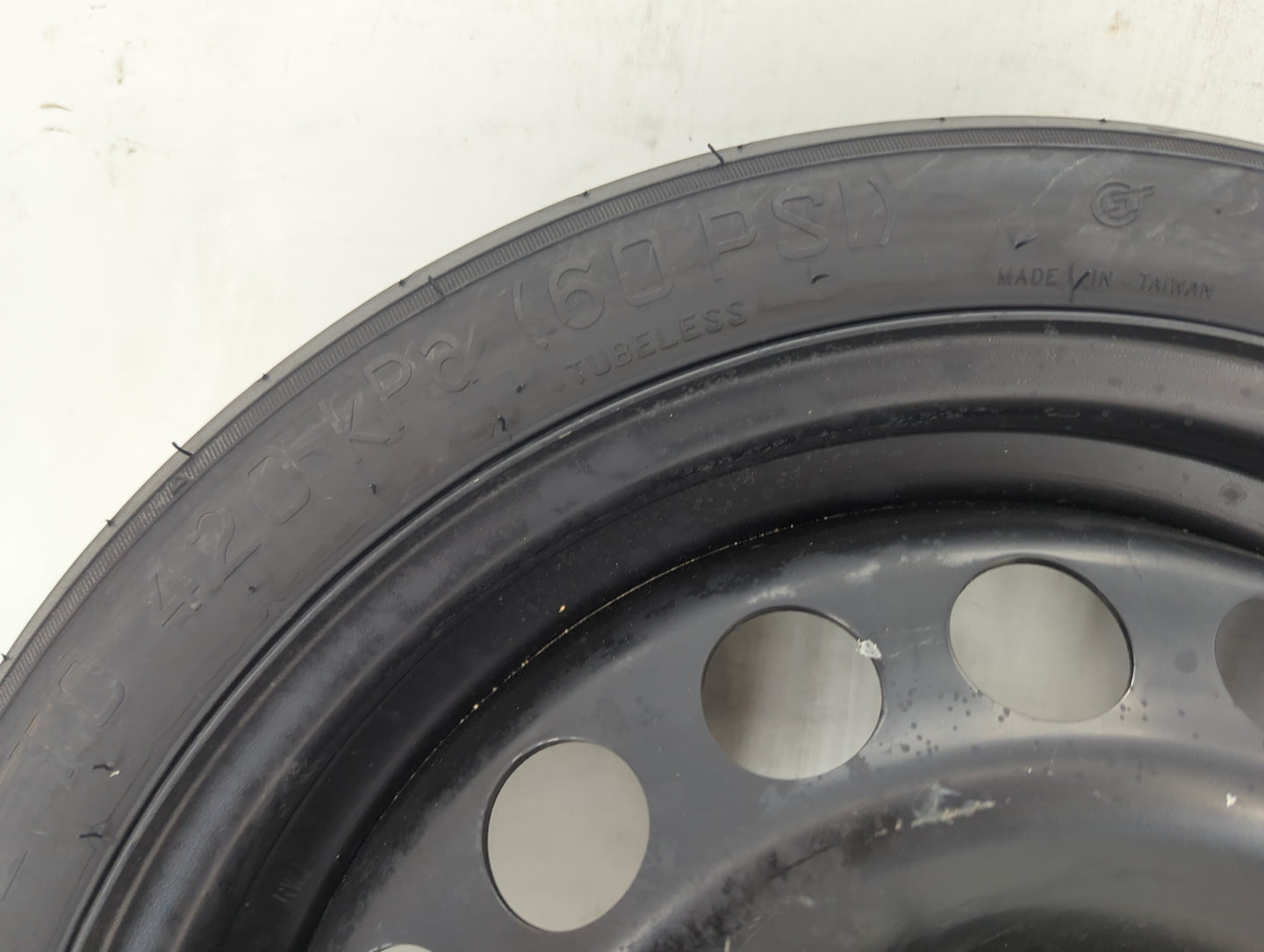 2010 Chevrolet Malibu Spare Donut Tire Wheel Rim Oem - Oemusedautoparts1.com