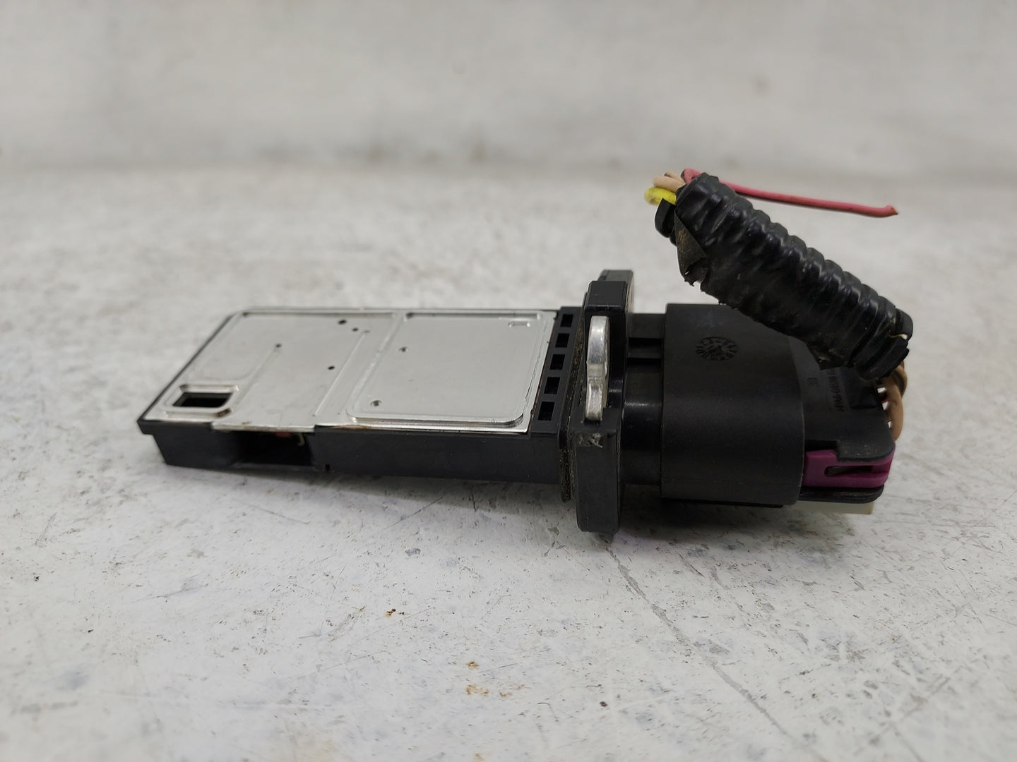 2008-2014 Chevrolet Malibu Mass Air Flow Meter Maf 1487374 - Oemusedautoparts1.com