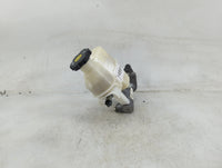 2008-2012 Chevrolet Malibu Brake Master Cylinder 1489189 - Oemusedautoparts1.com