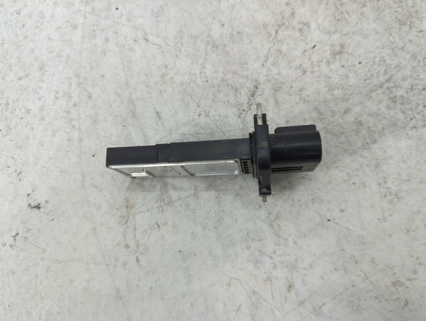 2008-2014 Chevrolet Malibu Mass Air Flow Meter Maf 1489750 - Oemusedautoparts1.com