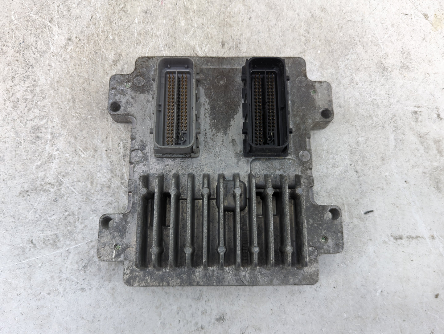 2007-2012 Chevrolet Malibu PCM Engine Control Computer ECU ECM PCU OEM P/N:12635902 12612397 Fits OEM Used Auto Parts - Oemu