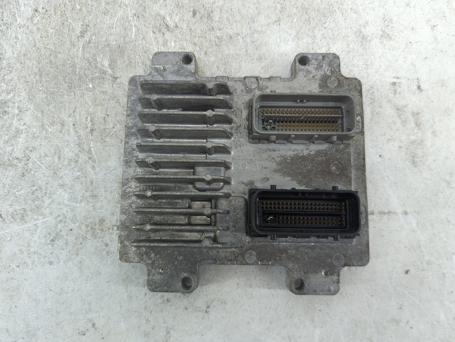 2007-2012 Chevrolet Malibu PCM Engine Control Computer ECU ECM PCU OEM P/N:12635902 12612397 Fits OEM Used Auto Parts - Oemu