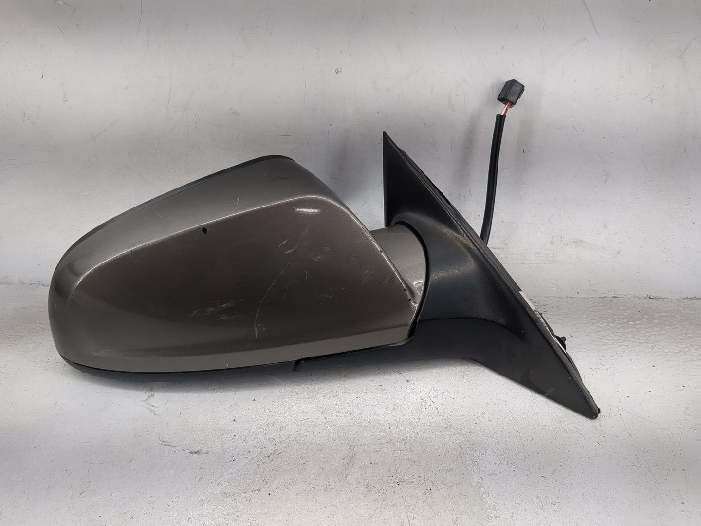 2008-2012 Chevrolet Malibu Passenger Side View Mirror - Right Door Mirror OEM Used - Oemusedautoparts1.com
