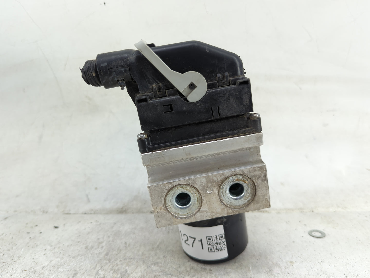 2010 Chevrolet Malibu ABS Pump Control Module Replacement P/N:25949990 16607212-N, 749990110004566 Fits OEM Used Auto Parts 