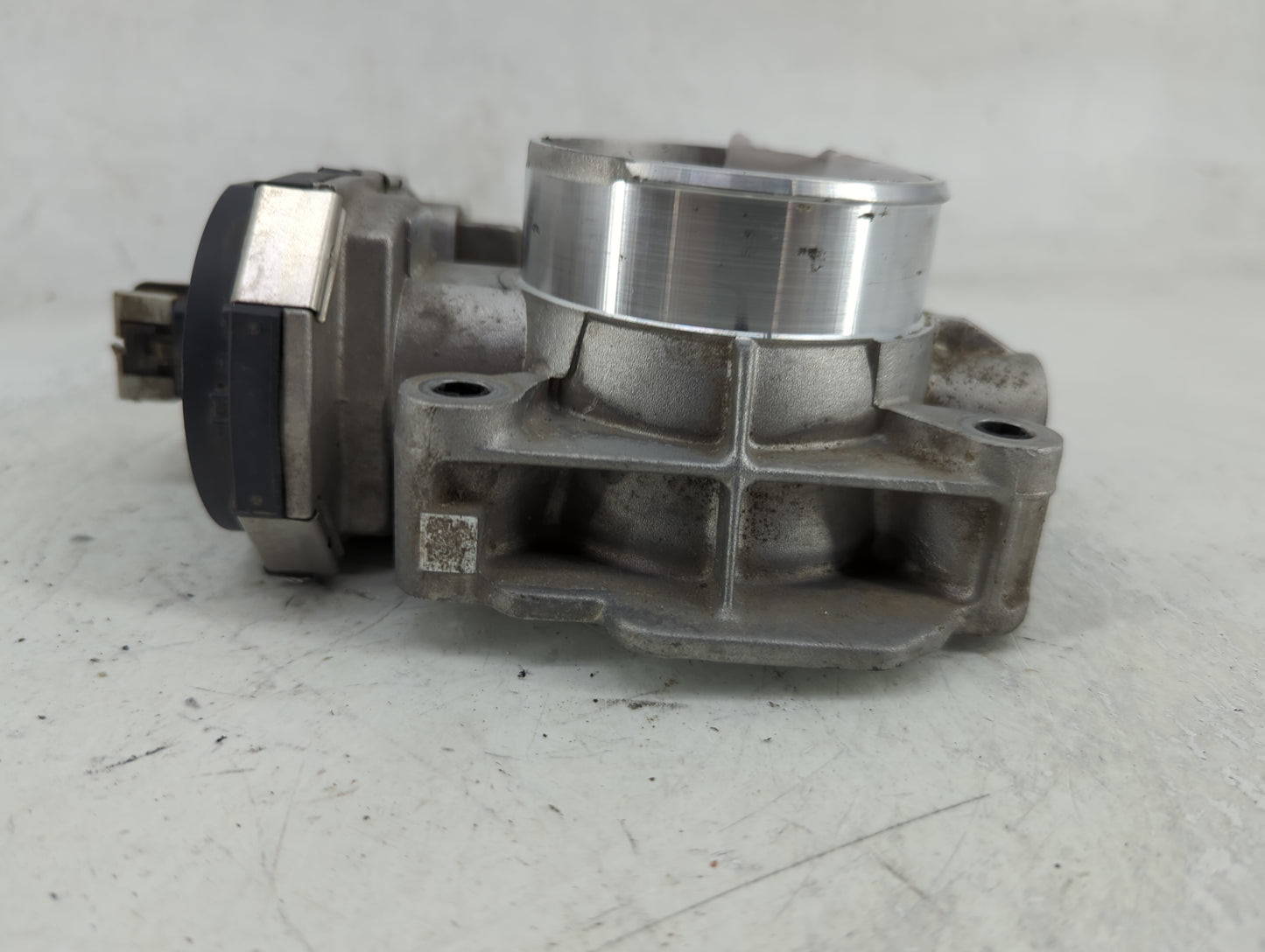 2008-2012 Chevrolet Malibu Throttle Body P/N:0820AA186AA8999C Fits Fits 2007 2008 2009 2010 2011 2012 OEM Used Auto Parts - 