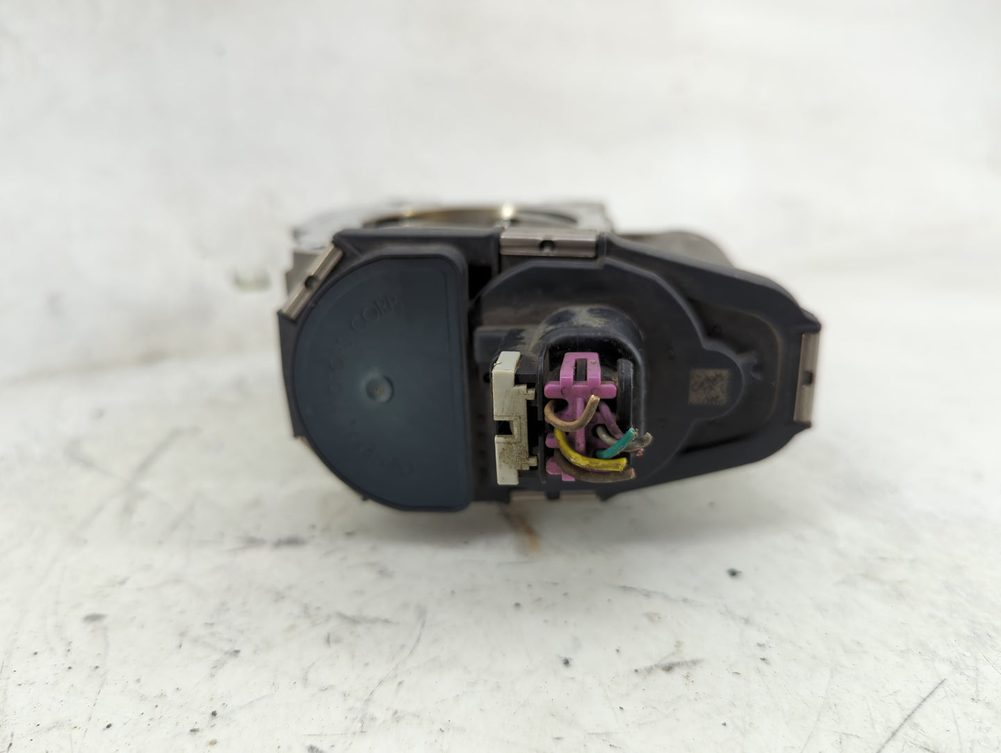 2008-2012 Chevrolet Malibu Throttle Body P/N:0820AA186AA8999C Fits Fits 2007 2008 2009 2010 2011 2012 OEM Used Auto Parts - 