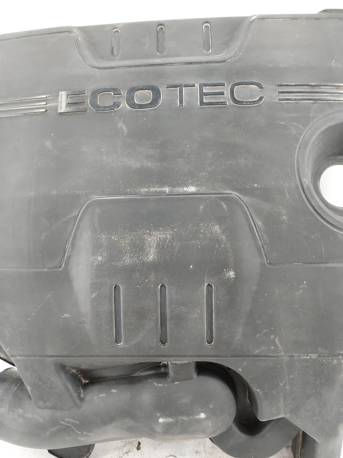 2010 Chevrolet Malibu Engine Cover 1496983 - Oemusedautoparts1.com
