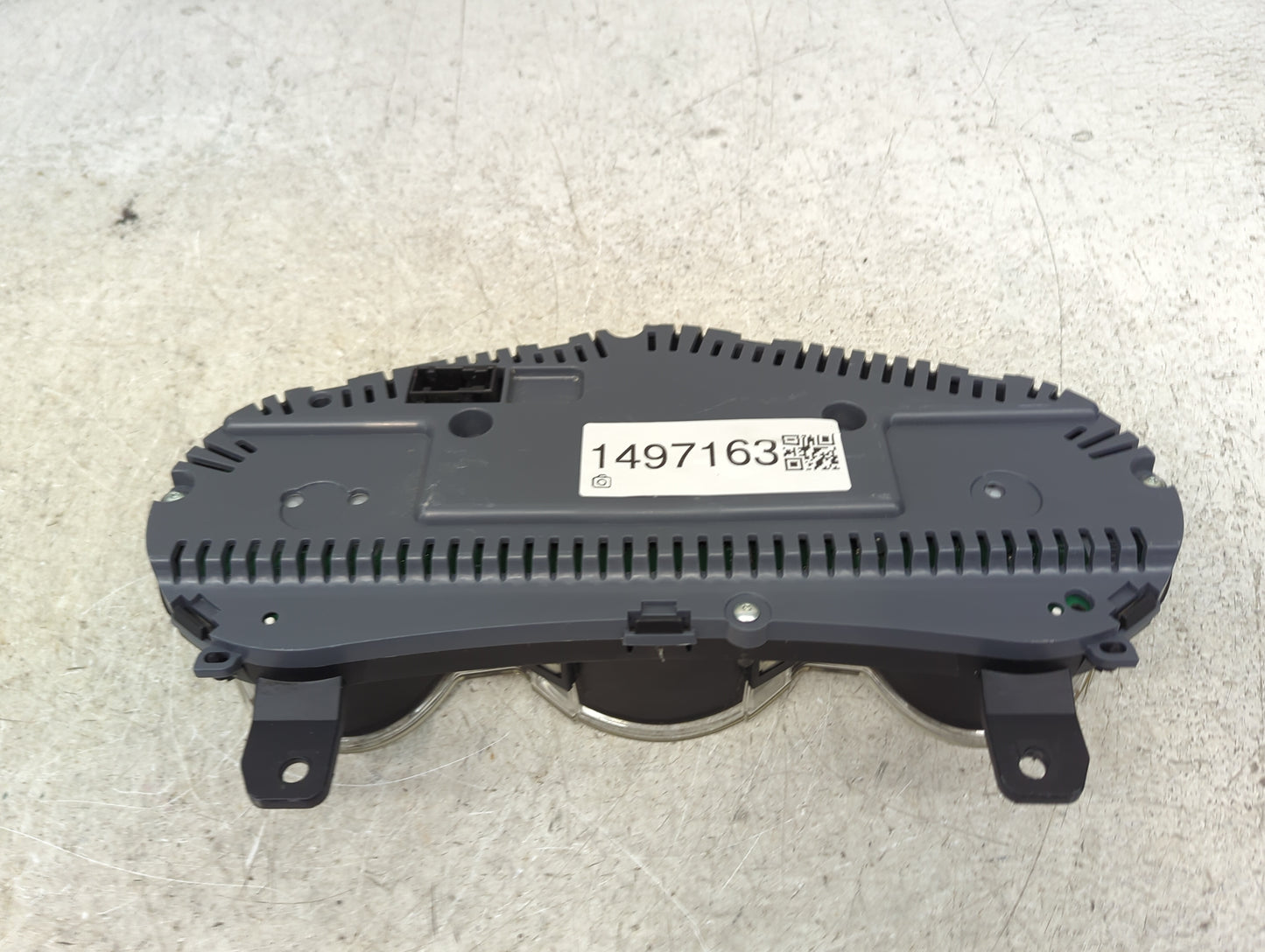2008-2012 Chevrolet Malibu Instrument Cluster Speedometer Gauges Miles: Fits Fits 2008 2009 2010 2011 2012 OEM Used Auto Par