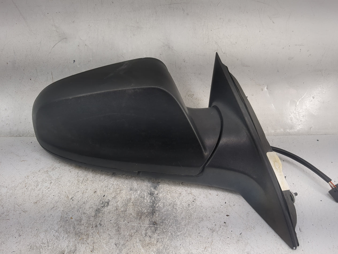 2008-2012 Chevrolet Malibu Passenger Side View Mirror - Right Door Mirror OEM Used - Oemusedautoparts1.com
