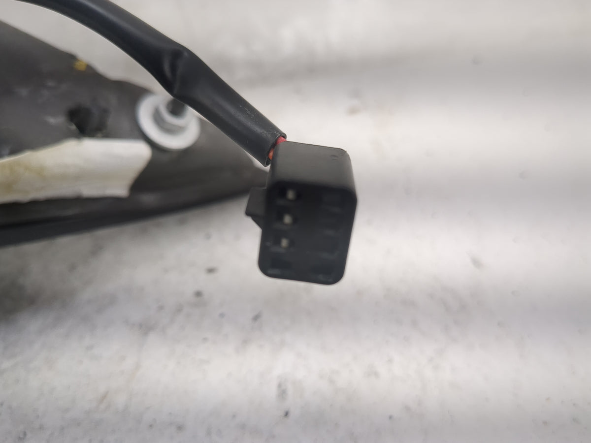 2008-2012 Chevrolet Malibu Passenger Side View Mirror - Right Door Mirror OEM Used - Oemusedautoparts1.com
