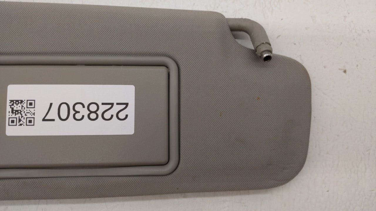 2004-2012 Chevrolet Malibu Sun Visor Shade Replacement Passenger Right Mirror Fits Fits 2004 2005 2008 2009 2010 2011 2012 O