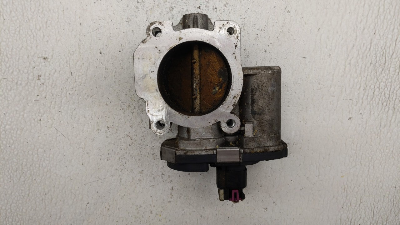 2008-2012 Chevrolet Malibu Throttle Body P/N:668AA 186AA Fits Fits 2007 2008 2009 2010 2011 2012 OEM Used Auto Parts - Oemus