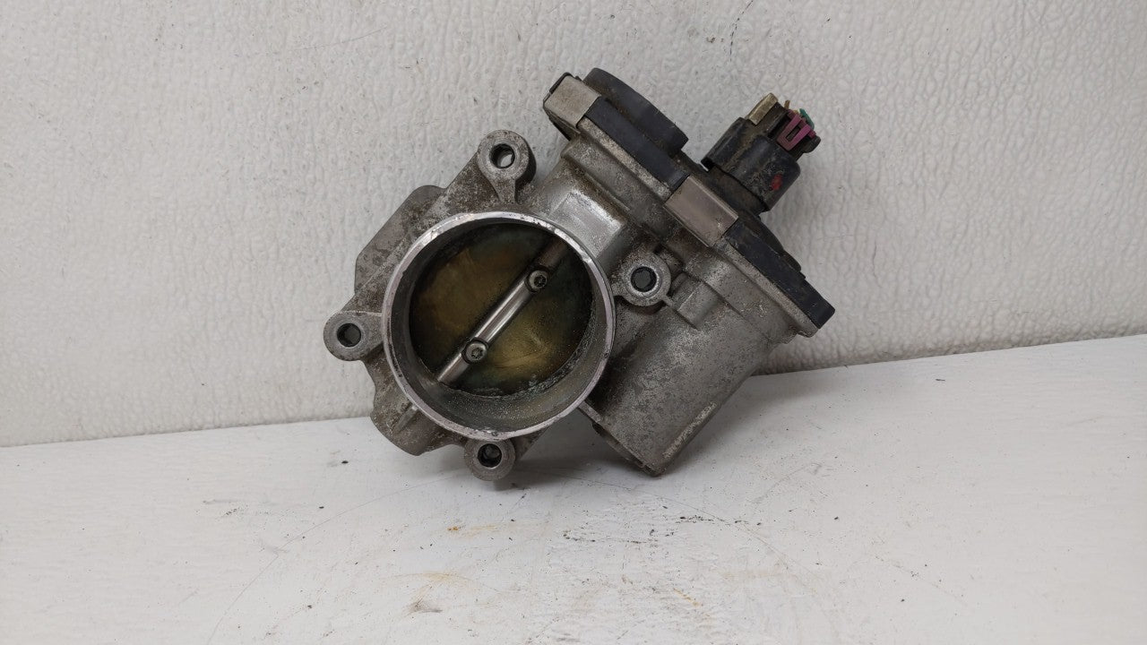 2008-2012 Chevrolet Malibu Throttle Body P/N:668AA 186AA Fits Fits 2007 2008 2009 2010 2011 2012 OEM Used Auto Parts - Oemus