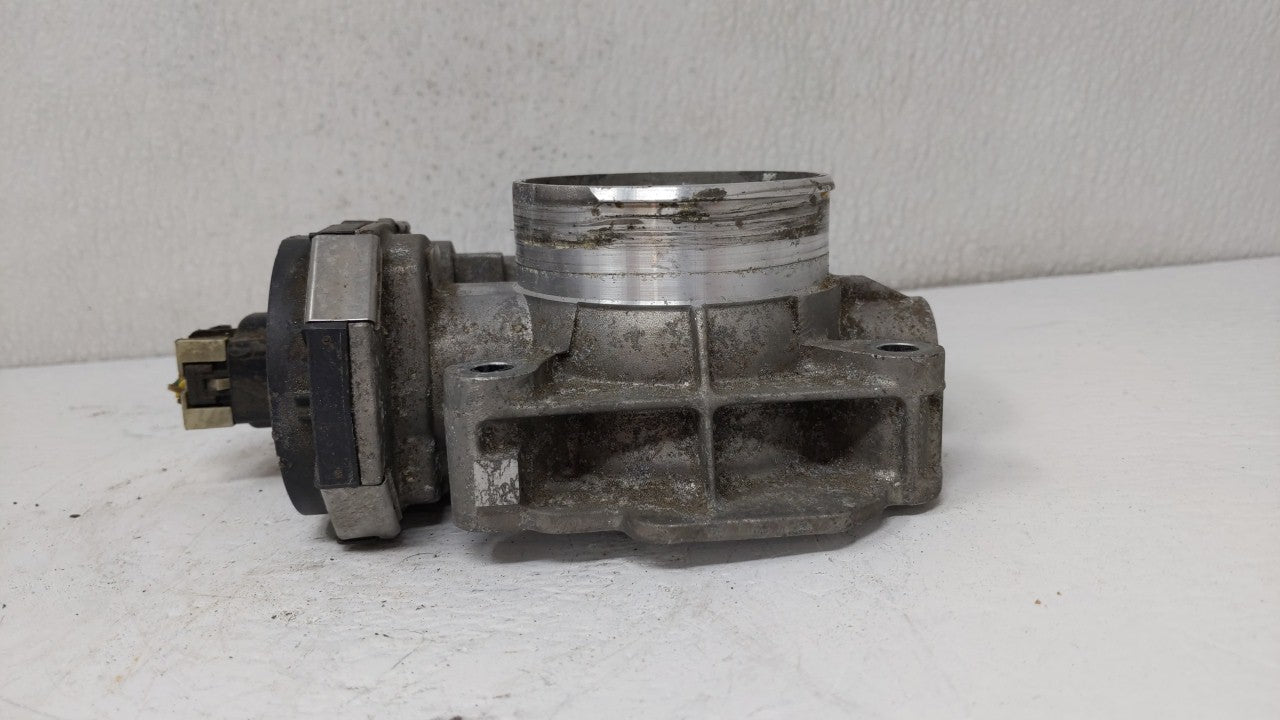 2008-2012 Chevrolet Malibu Throttle Body P/N:668AA 186AA Fits Fits 2007 2008 2009 2010 2011 2012 OEM Used Auto Parts - Oemus