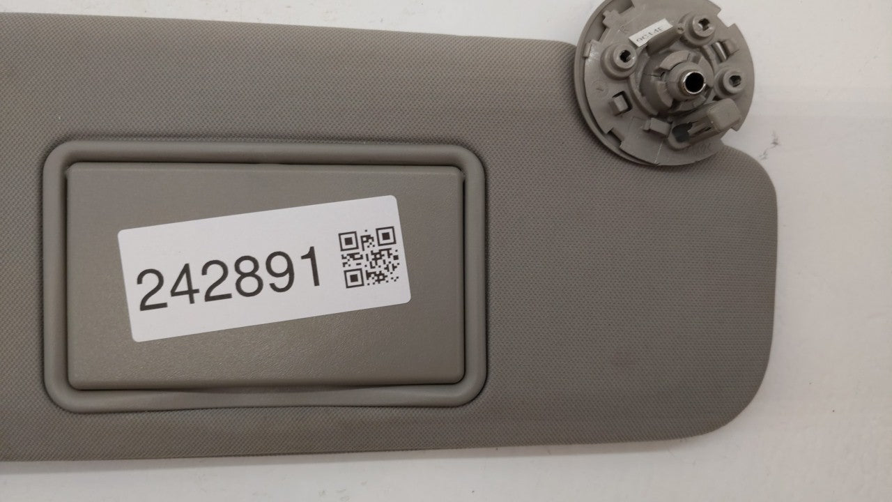 2004-2012 Chevrolet Malibu Sun Visor Shade Replacement Passenger Right Mirror Fits Fits 2004 2005 2008 2009 2010 2011 2012 O