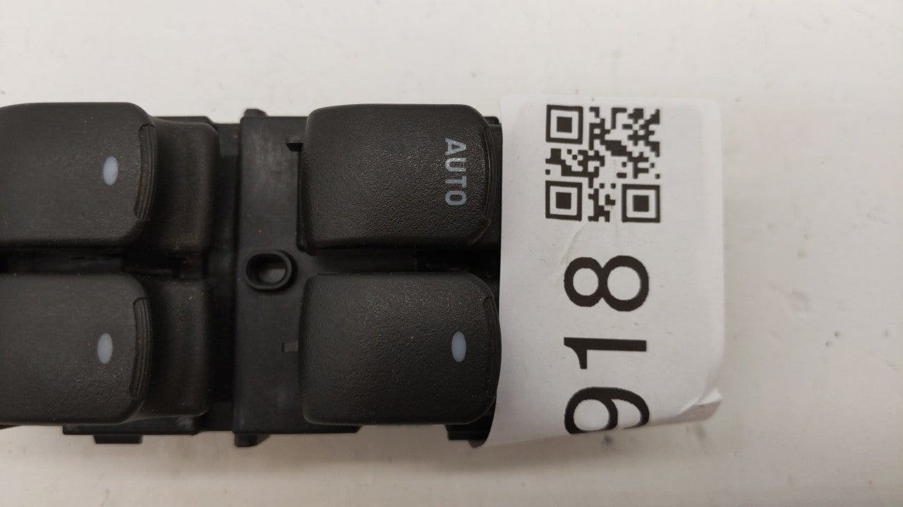 2010-2011 Chevrolet Malibu Master Power Window Switch Replacement Driver Side Left P/N:20952784 20952785 Fits Fits 2010 2011