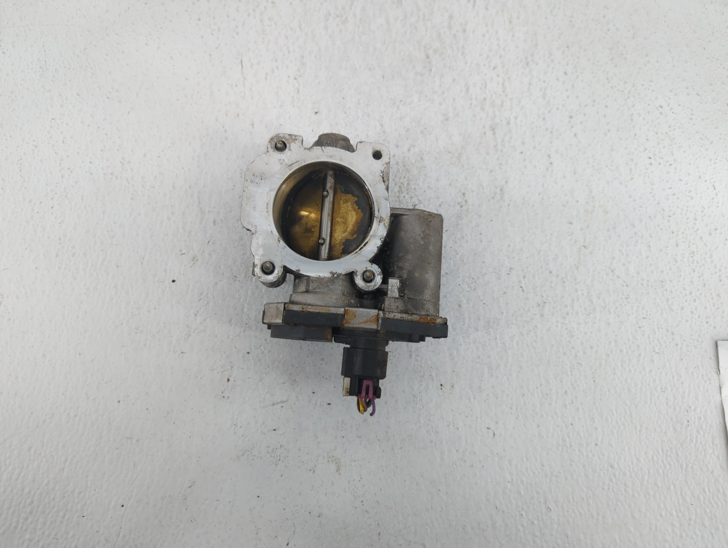 2008-2012 Chevrolet Malibu Throttle Body P/N:9B4G-9F991-A 668AA, 186AA Fits Fits 2007 2008 2009 2010 2011 2012 OEM Used Auto