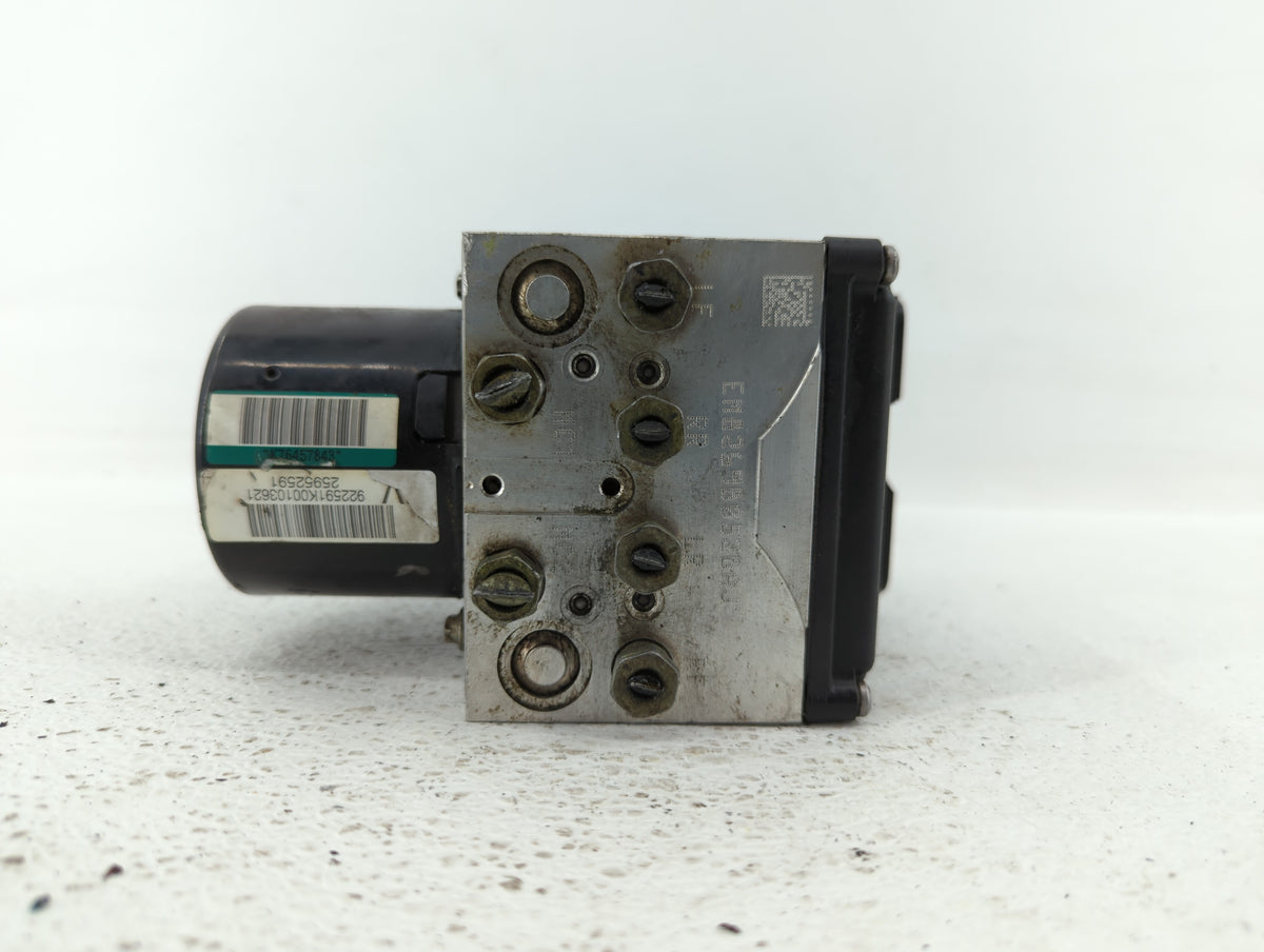 2010 Chevrolet Malibu Anti-Lock Brake ABS Pump Module Actuator OEM P/N:25949990 20812604 Fits OEM Used Auto Parts - Oemuseda