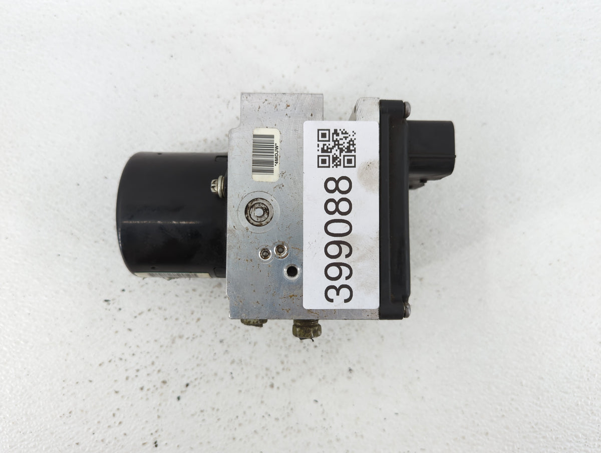 2010 Chevrolet Malibu Anti-Lock Brake ABS Pump Module Actuator OEM P/N:25949990 20812604 Fits OEM Used Auto Parts - Oemuseda