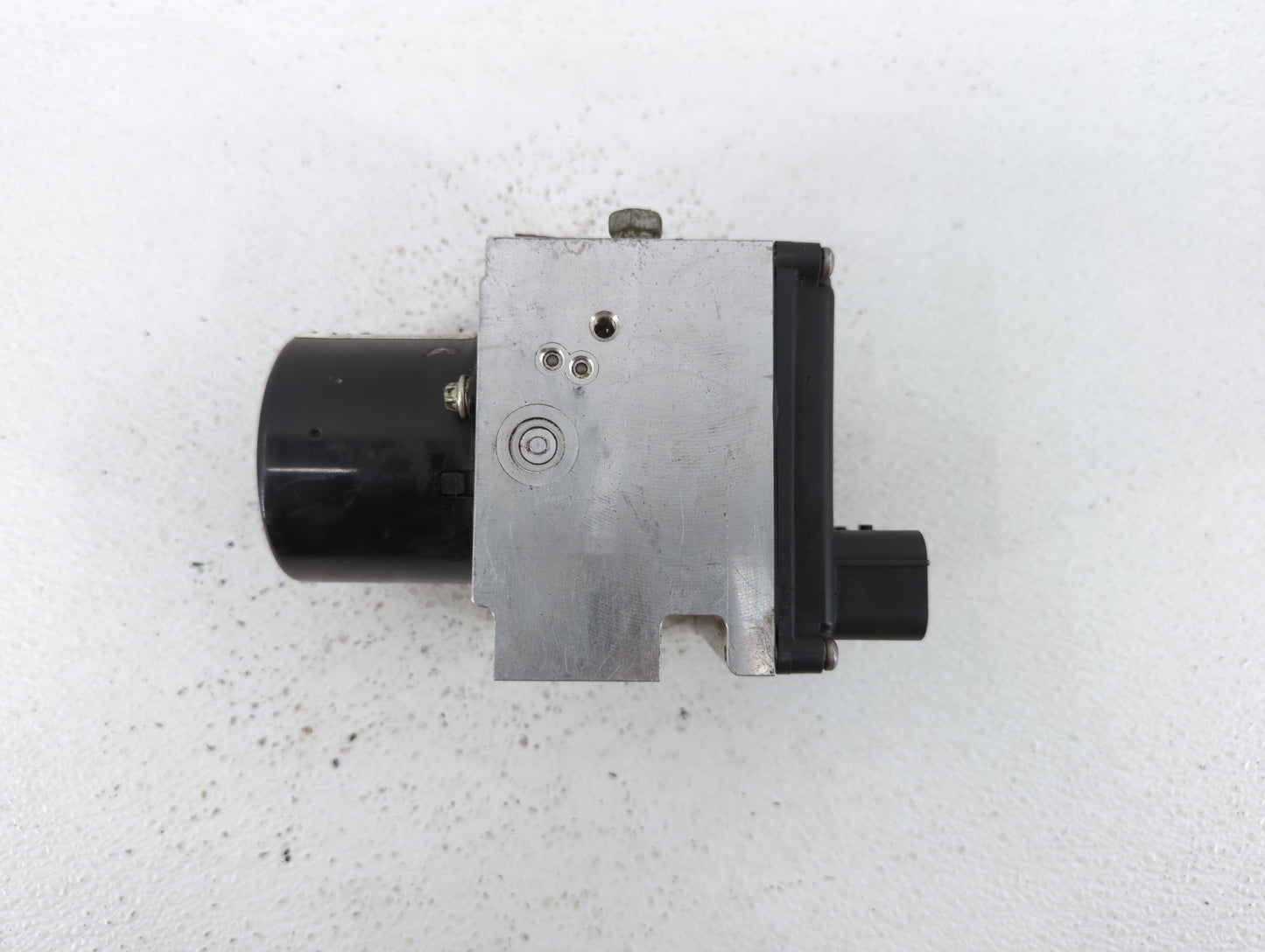 2010 Chevrolet Malibu ABS Pump Control Module Replacement P/N:25949990 20812604 Fits OEM Used Auto Parts - Oemusedautoparts1