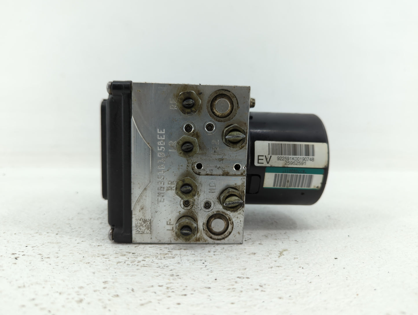 2010 Chevrolet Malibu ABS Pump Control Module Replacement P/N:25949990 20812604 Fits OEM Used Auto Parts - Oemusedautoparts1