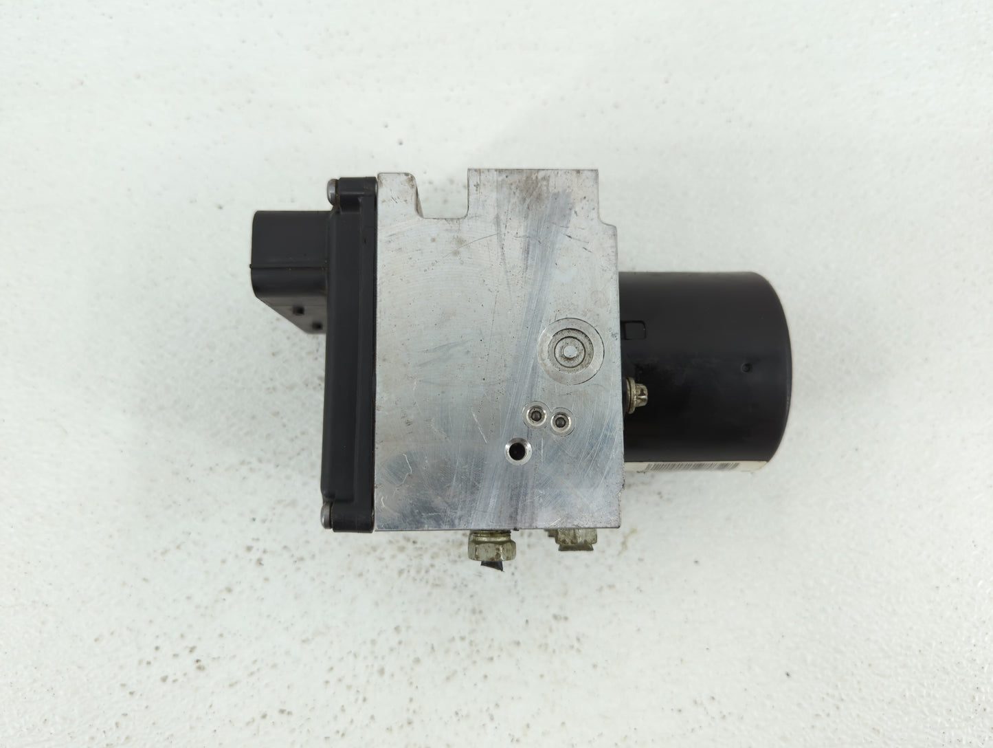 2010 Chevrolet Malibu ABS Pump Control Module Replacement P/N:25949990 20812604 Fits OEM Used Auto Parts - Oemusedautoparts1