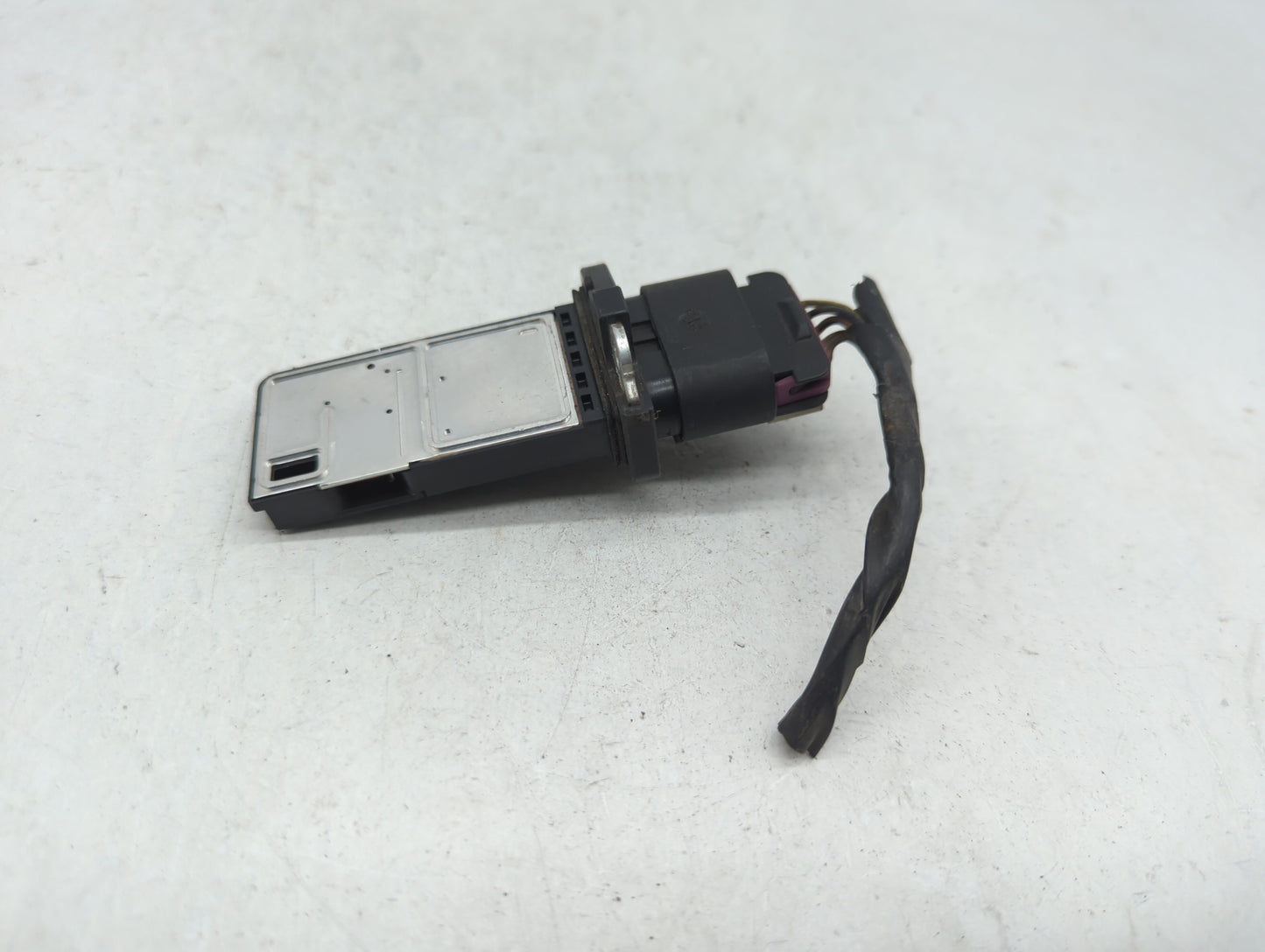 2008-2014 Chevrolet Malibu Mass Air Flow Meter Maf 403898 - Oemusedautoparts1.com