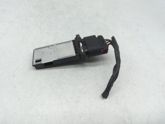 compare product 2008-2014 Chevrolet Malibu Mass Air Flow Meter Maf 403898