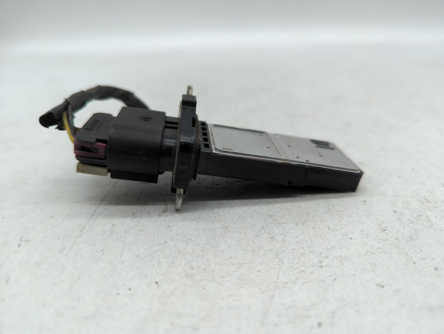 2008-2014 Chevrolet Malibu Mass Air Flow Meter Maf 403898 - Oemusedautoparts1.com