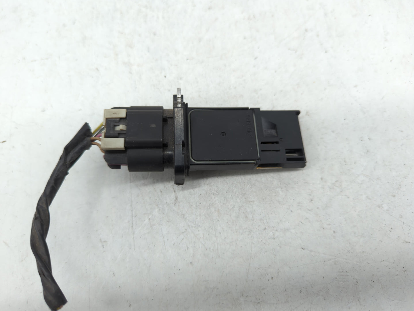 2008-2014 Chevrolet Malibu Mass Air Flow Meter Maf 403898 - Oemusedautoparts1.com