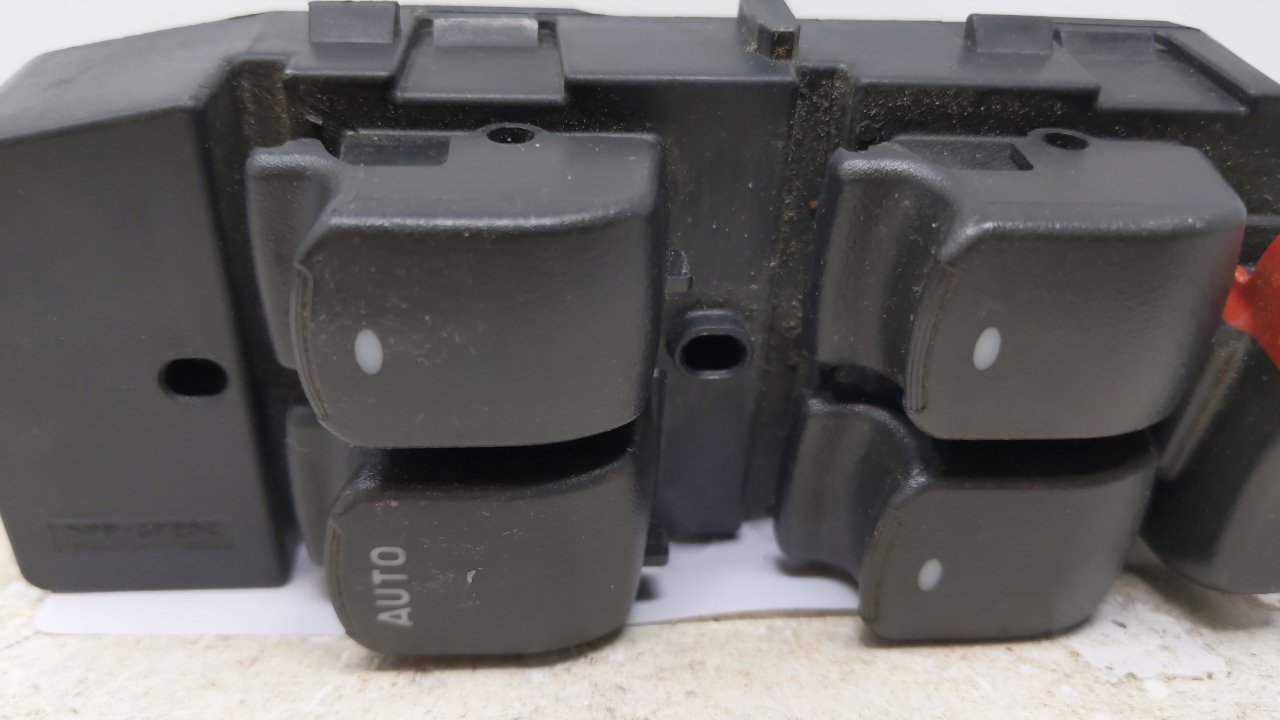 2010 Chevrolet Malibu Master Power Window Switch Replacement Driver Side Left P/N:20807220 Fits OEM Used Auto Parts - Oemuse