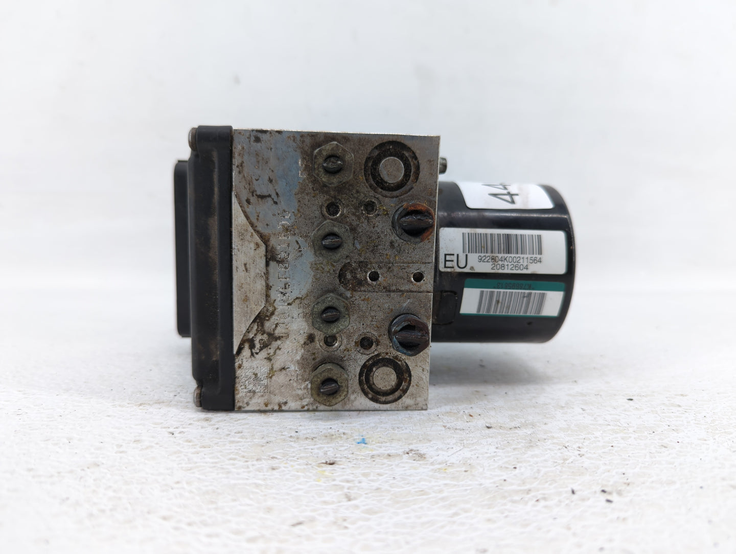 2010 Chevrolet Malibu ABS Pump Control Module Replacement P/N:25949990 20812604 Fits OEM Used Auto Parts - Oemusedautoparts1